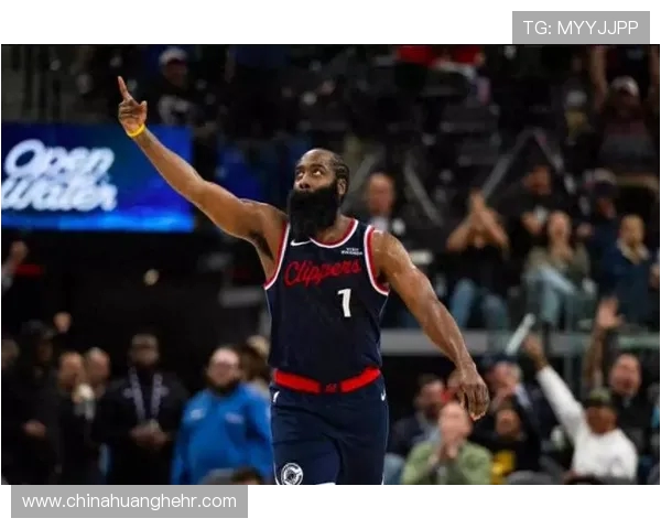 篮网迎战老鹰詹姆斯哈登能否带领球队走出困境一战定乾坤