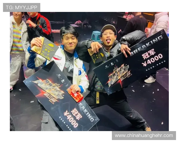 武汉街舞队荣登全国街舞技术排行榜第六名引发热议 武汉街舞队荣登全国街舞技术排行榜第六名引发热议