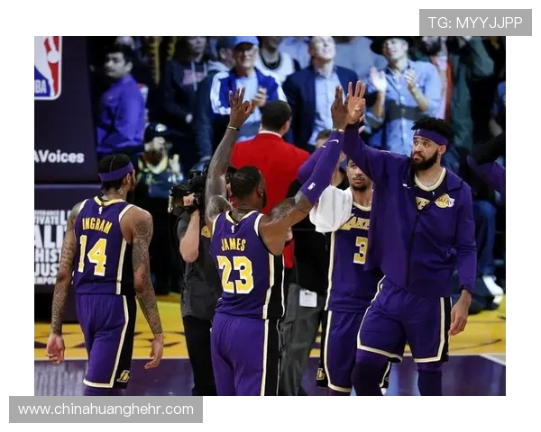 2018至2019赛季湖人与骑士对决回顾及精彩瞬间分析